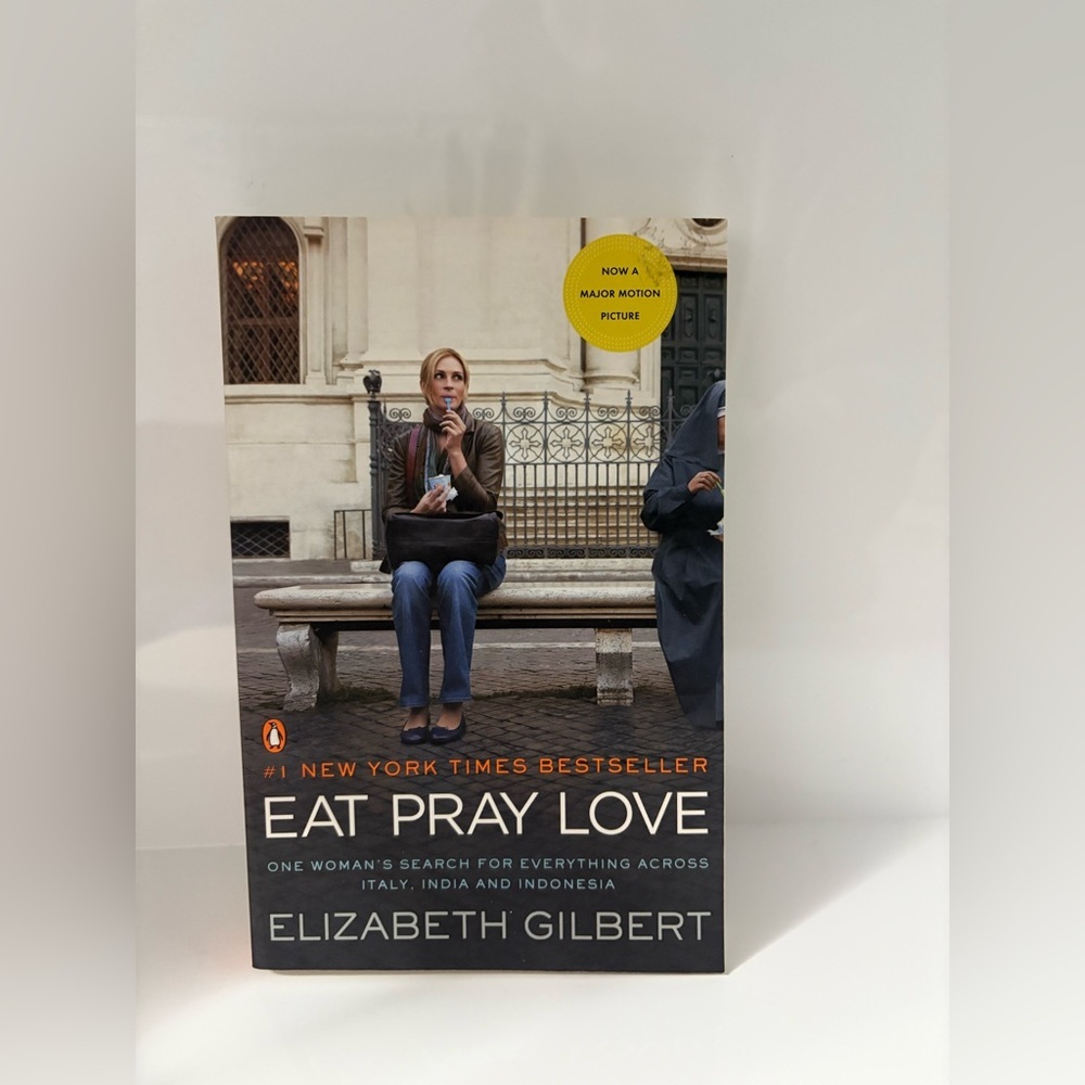 📚 3/$25 📚 Eat Pray Love by Elizabeth Gilbert Book